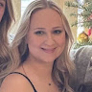 Meet your Posher, Abi